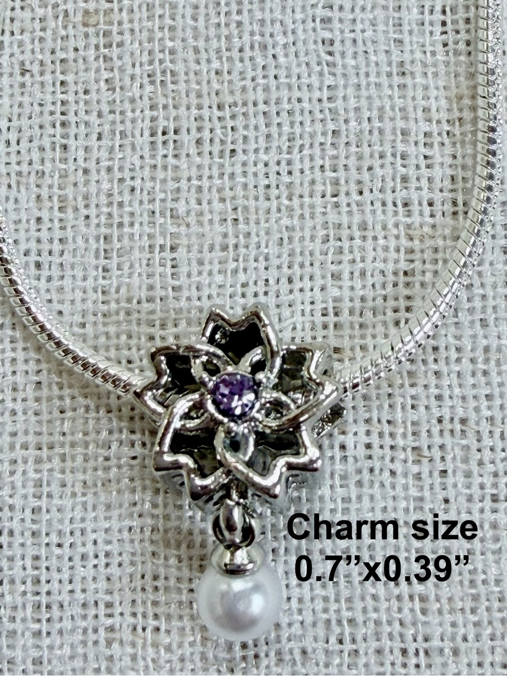 925 Sterling silver snake chain women’ choker.Snowflake w dangling pearl pendant